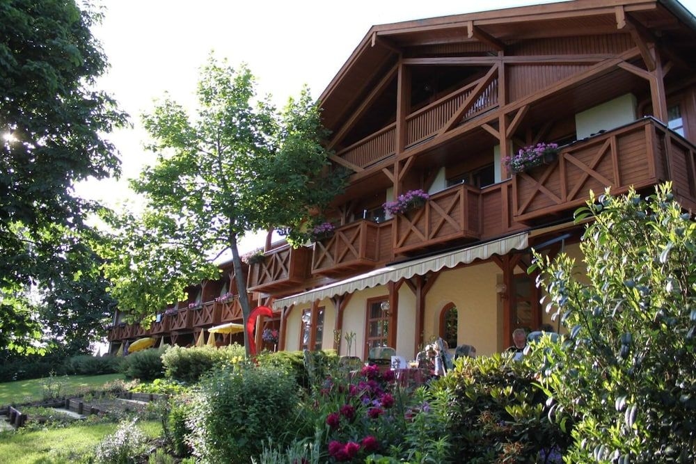 Hotel Quellenhof0