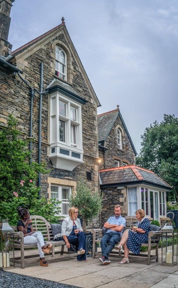 The Windermere Centre3