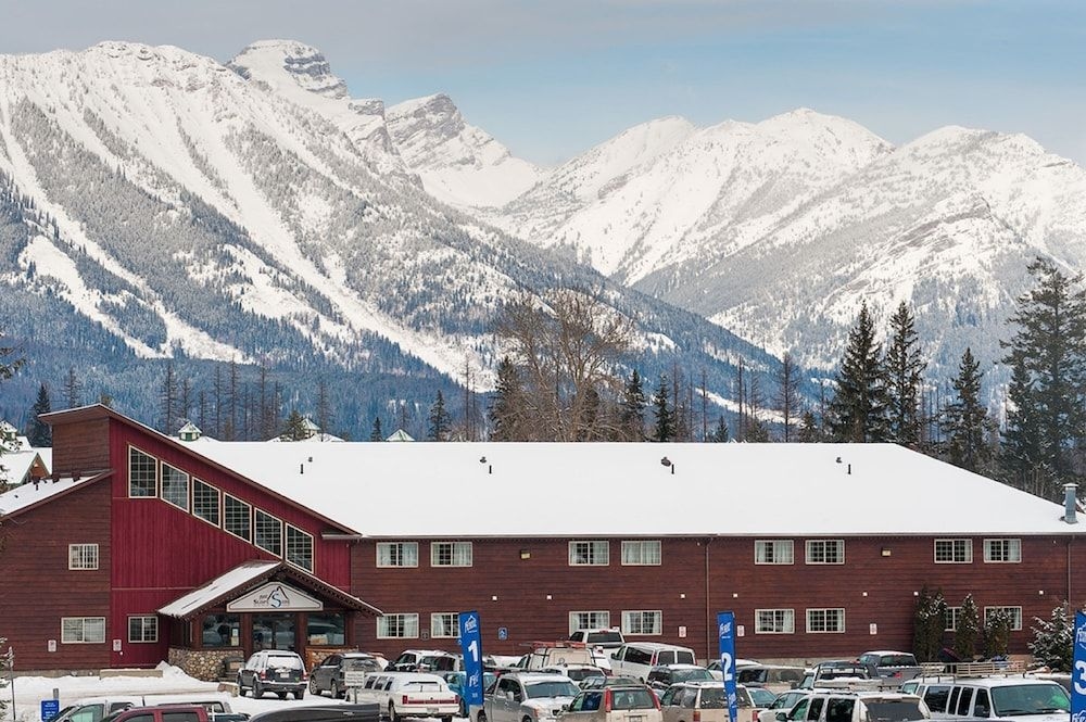 Fernie Slopeside Lodge2