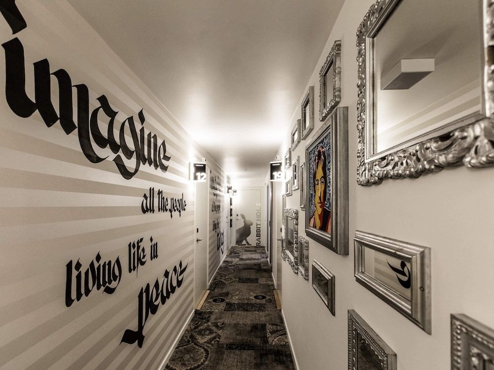 LHotel0