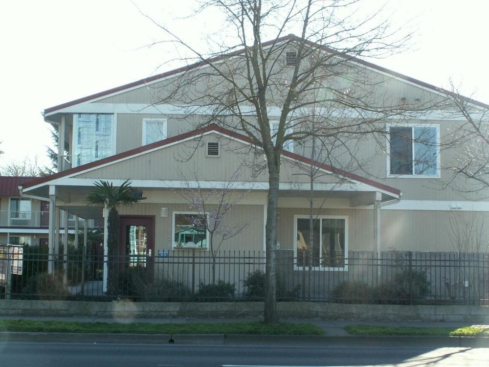 Express Inn & Suites Eugene3