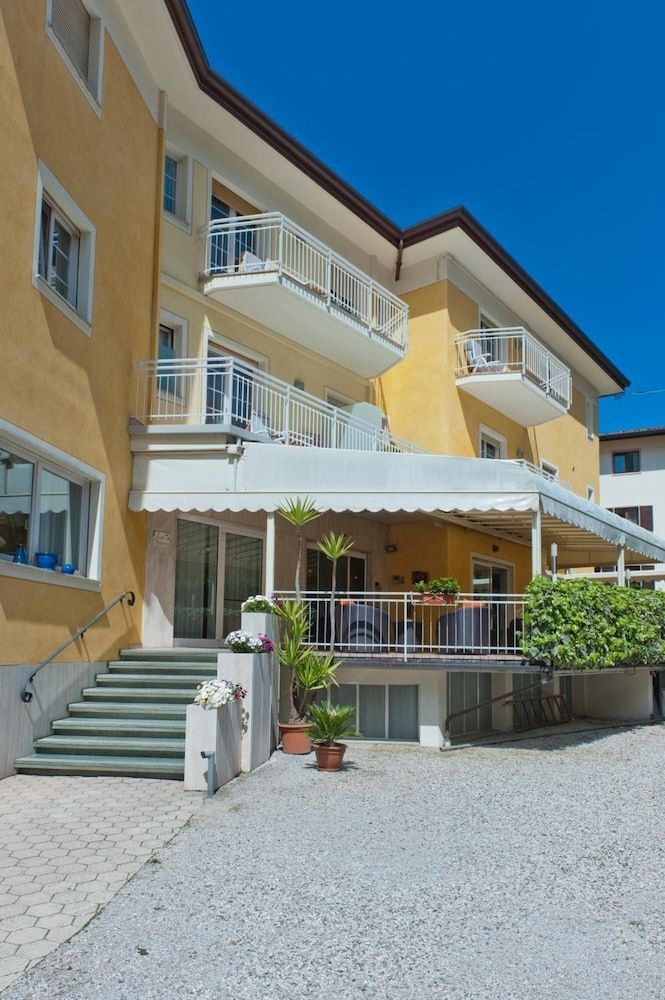 Hotel Augusta0