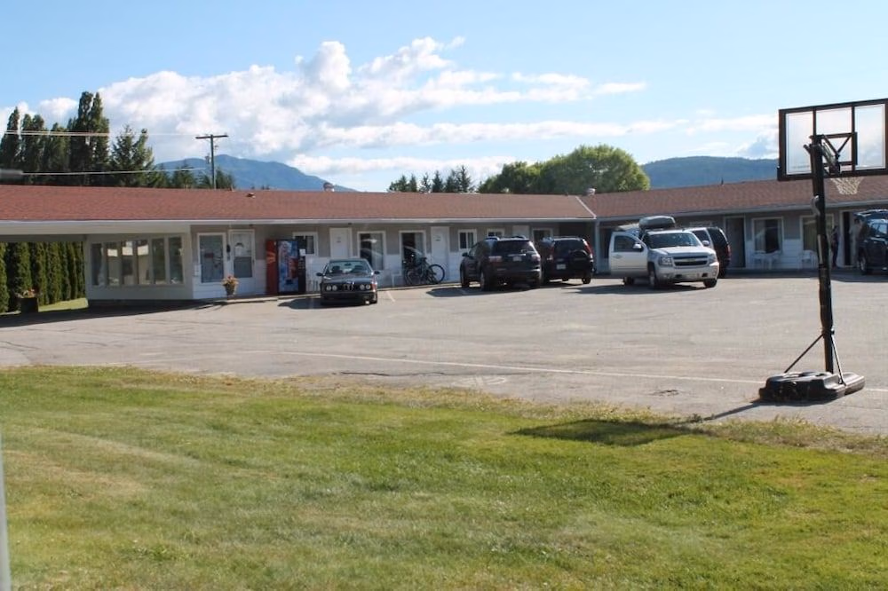 Paradise Motel4