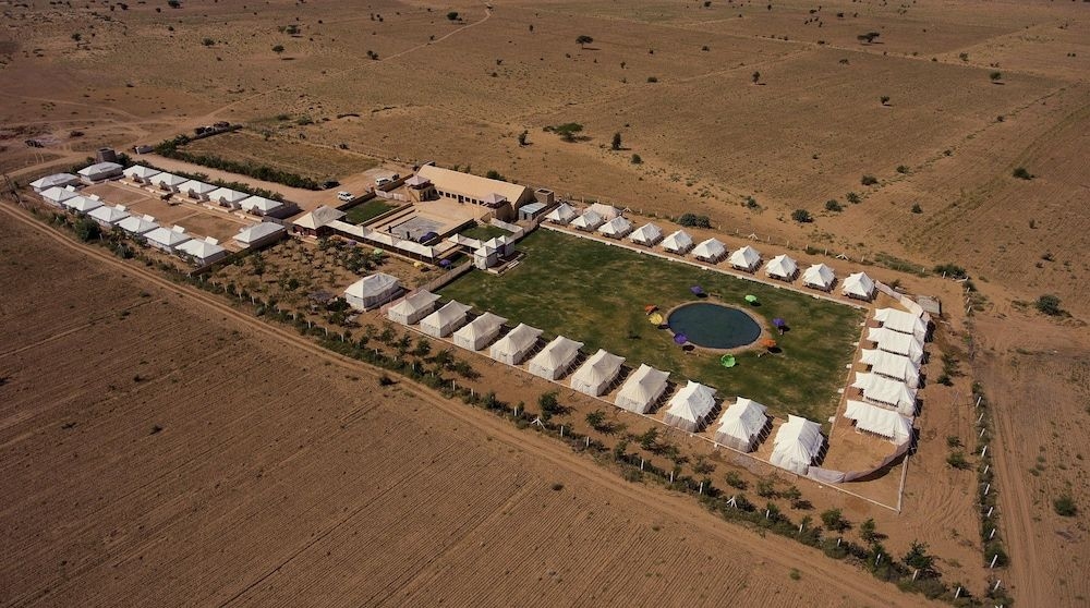 Camp e Khas0