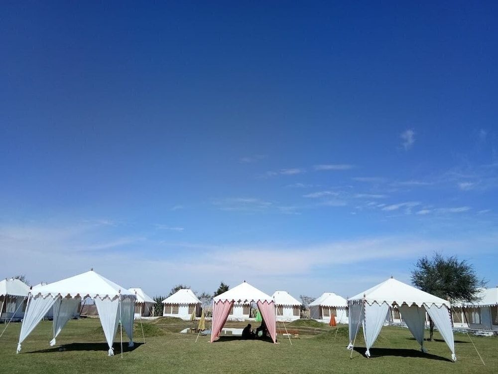 Camp e Khas4
