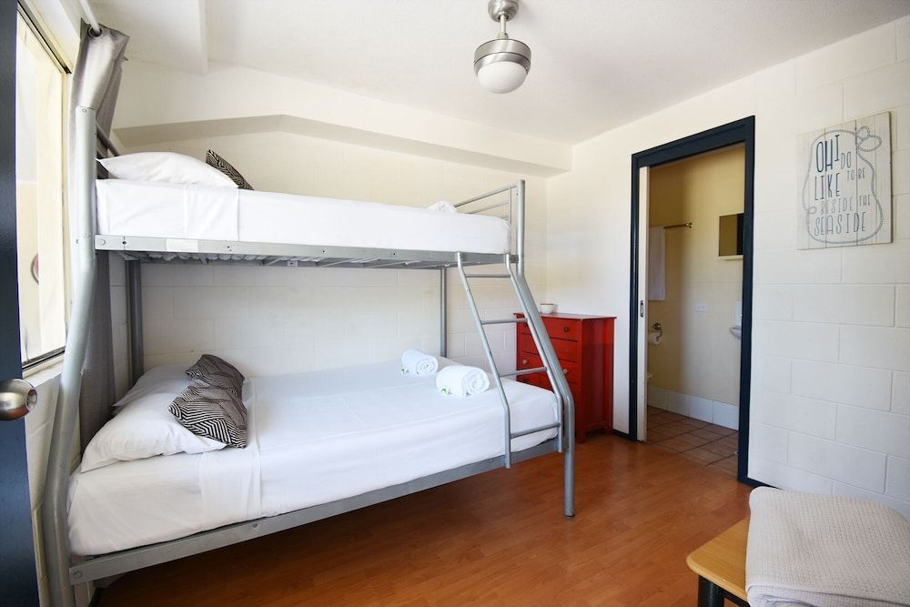 Caloundra Backpackers4