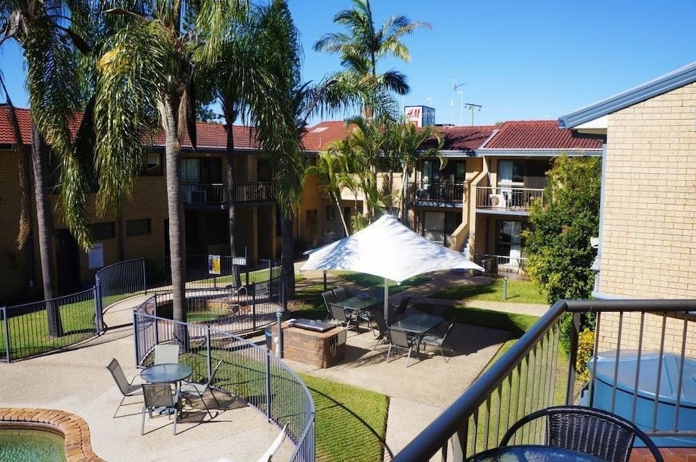 Jadon Place Holiday Apartments0