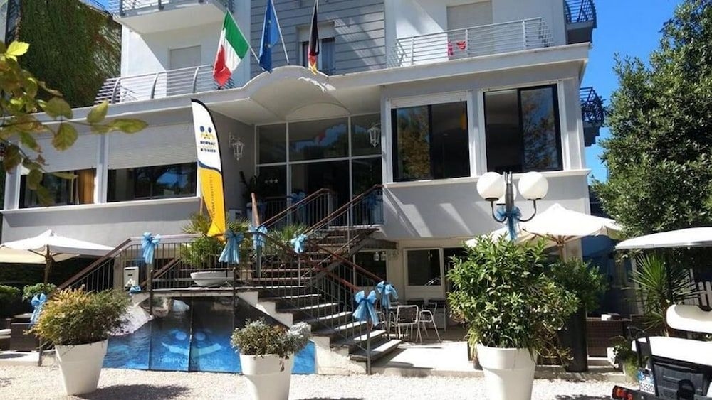 Hotel New Castle0