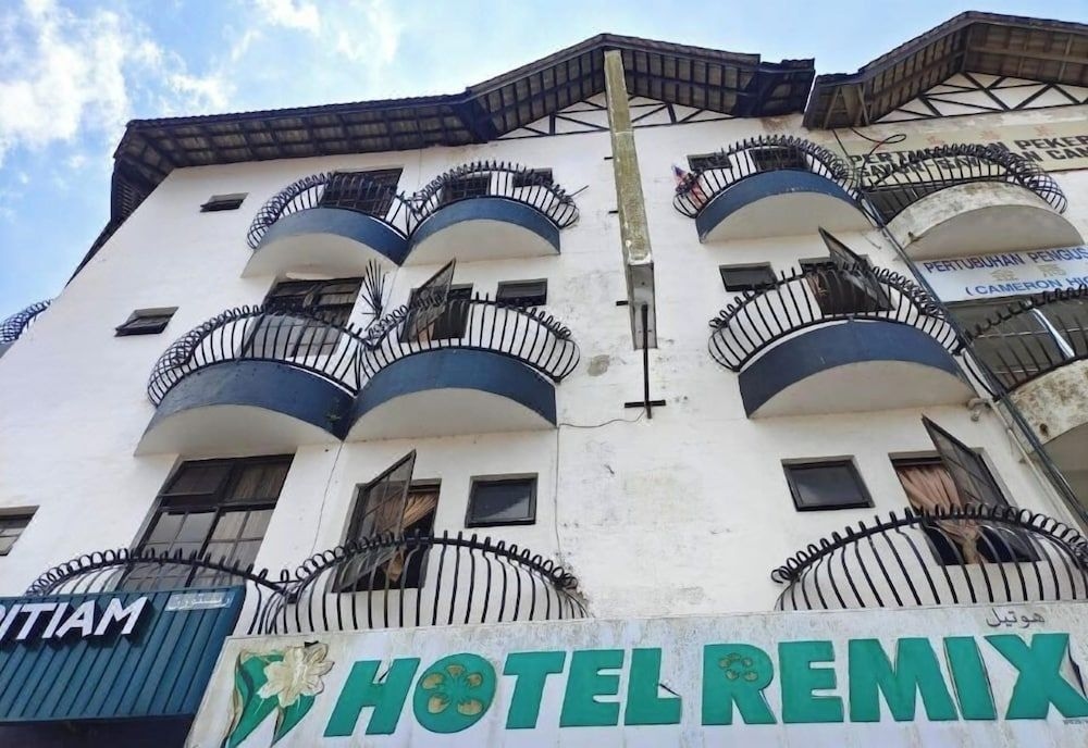 Hotel Remix1