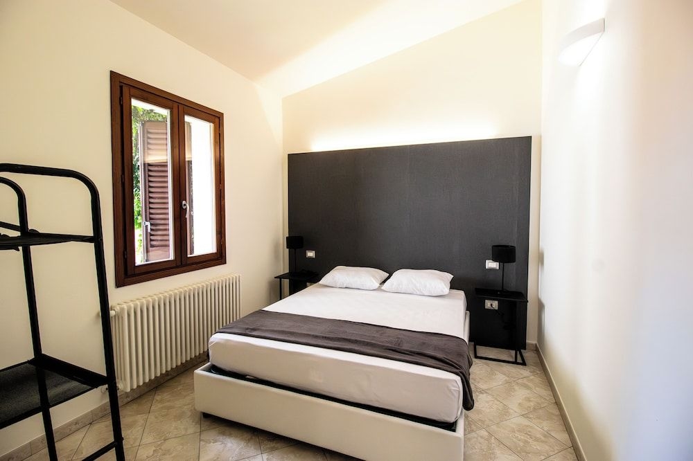 Hotel Zio Imola0