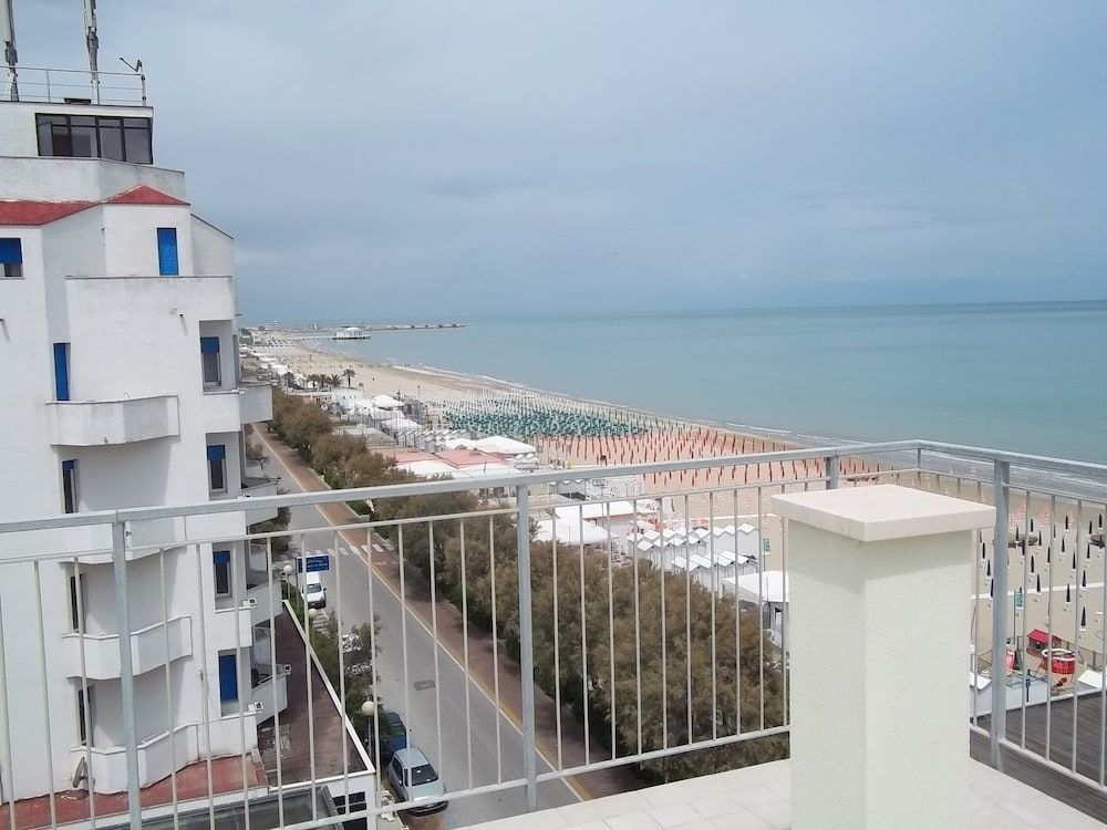 Hotel Italia1