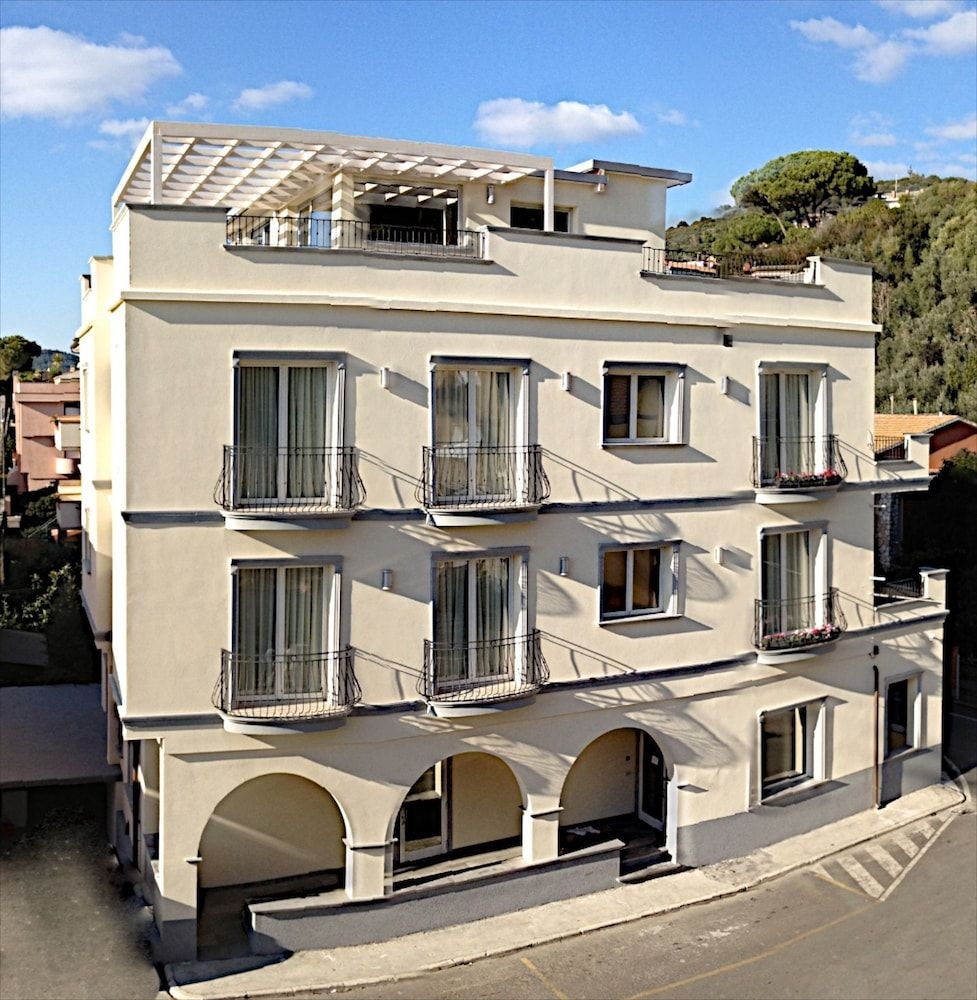 Hotel C'era Una Volta3