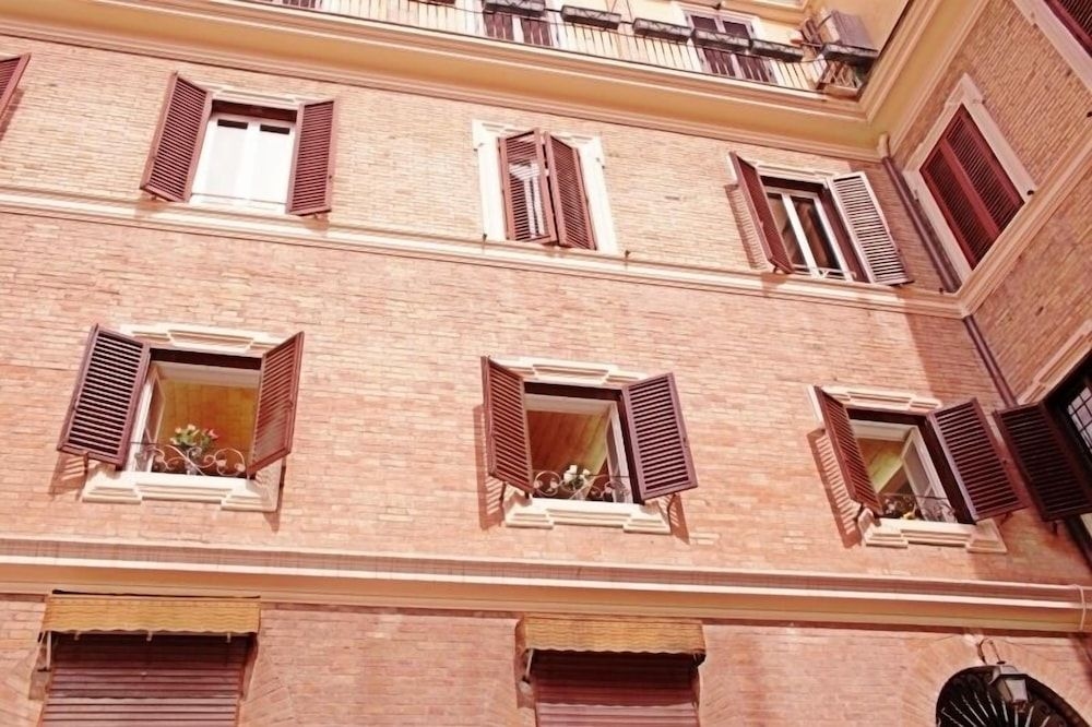Domus Real Cardello2