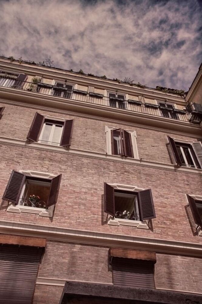 Domus Real Cardello1