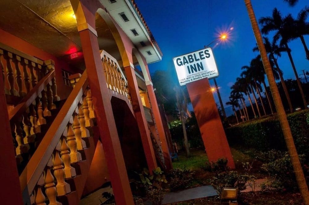 Gables Inn3