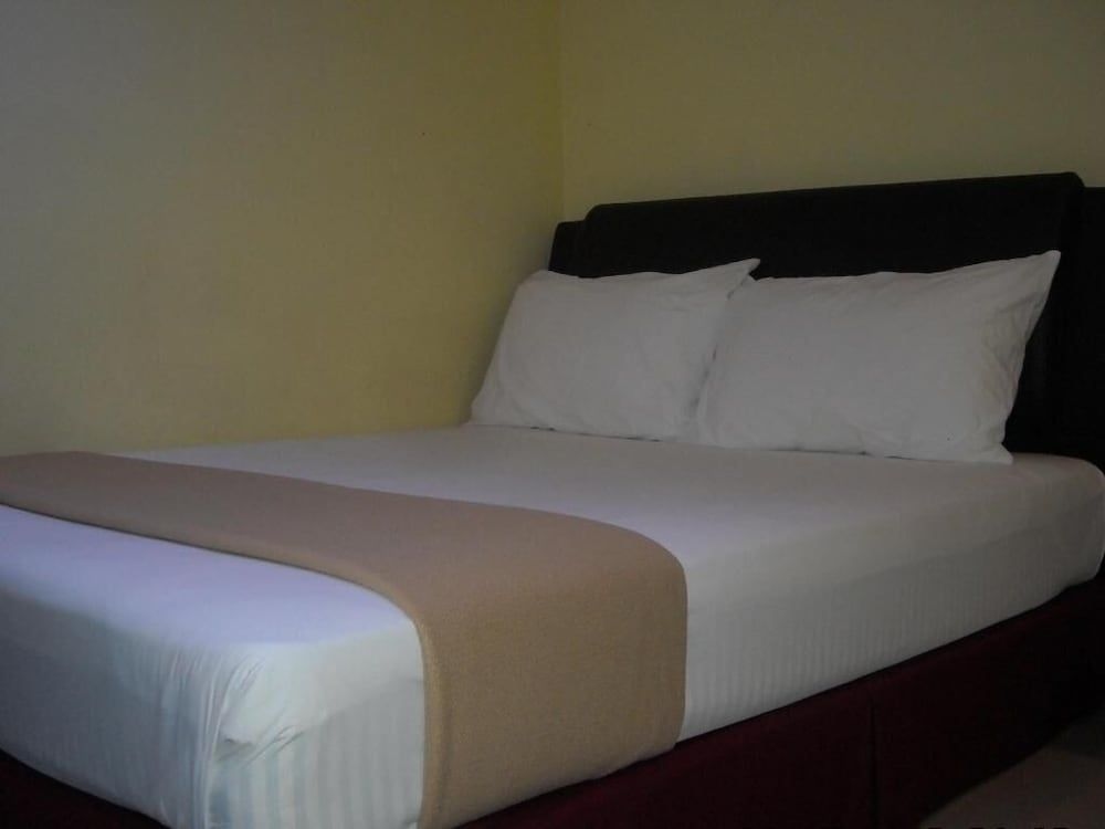 โรงแรมนิว เวฟ นิไล (New Wave Hotel Nilai 1)1