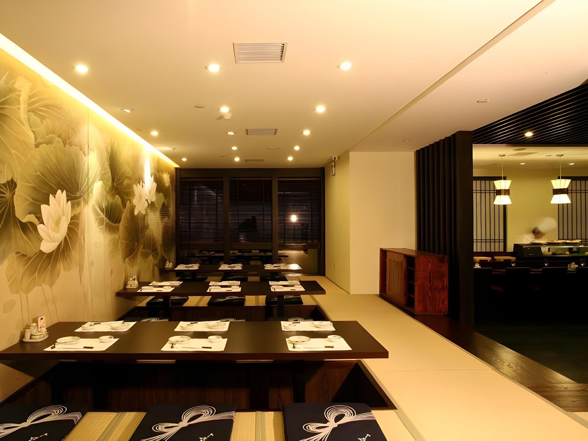 โรงแรมแอมบาสเดอร์ (Ambassador Hotel)3