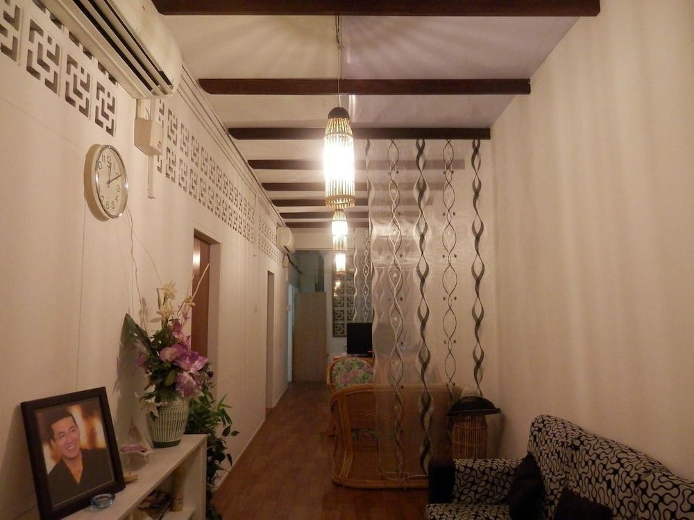 The Bodhi Lodge0