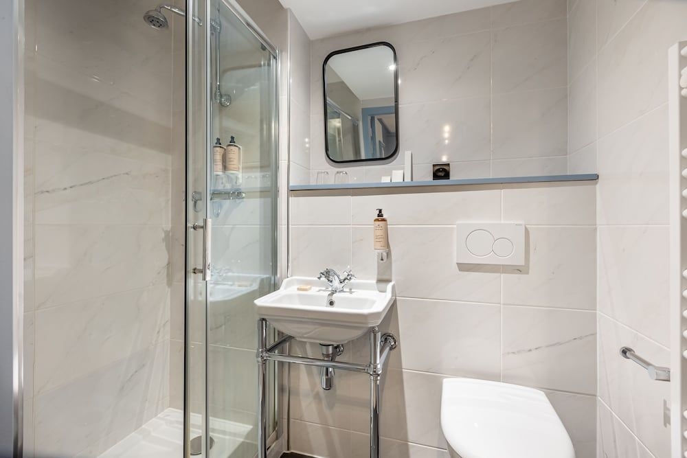 Hotel Moncey1