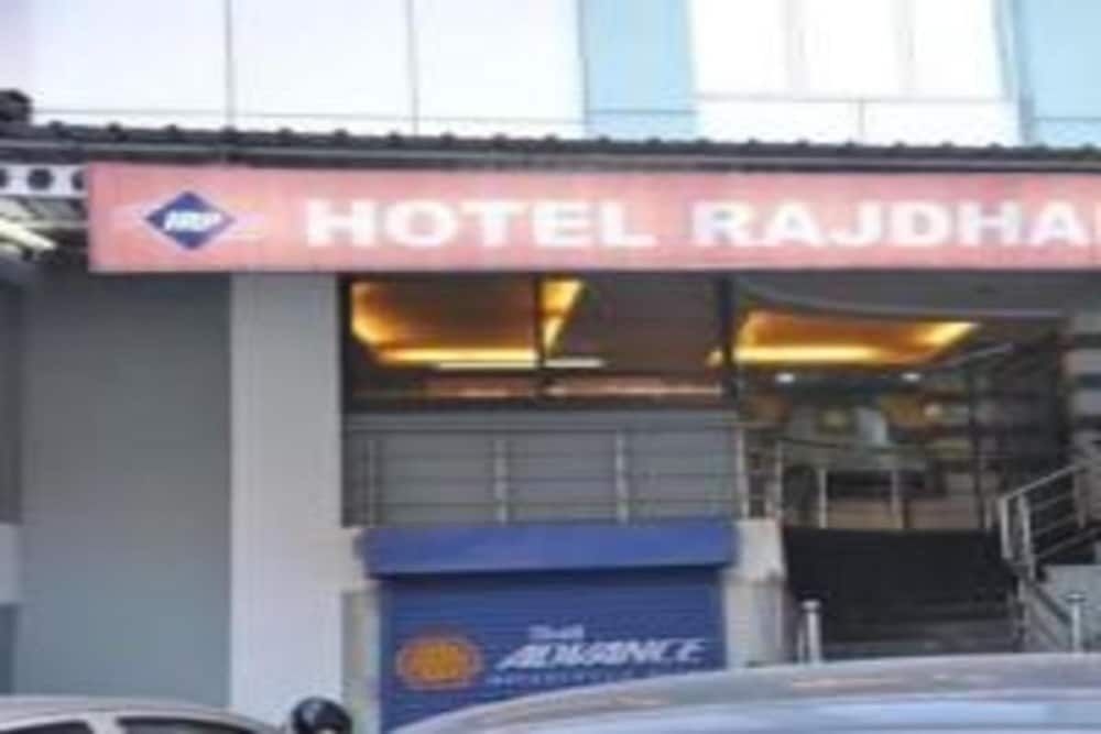 Hotel Rajdhani Plaza3