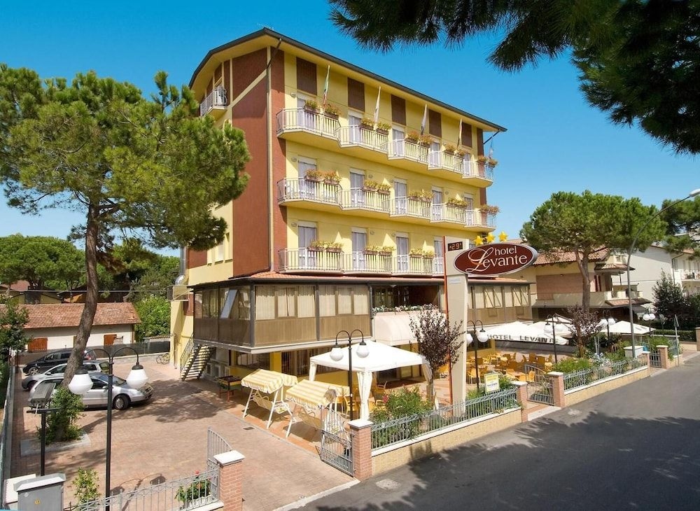Hotel Levante0