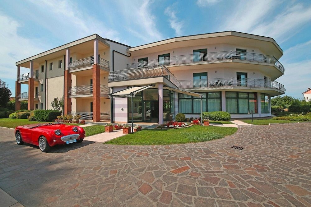 Nettuno Residence Hotel1