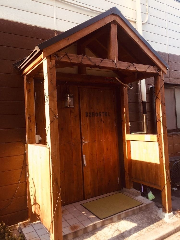 Kobe Sannomiya R2 Hostel3