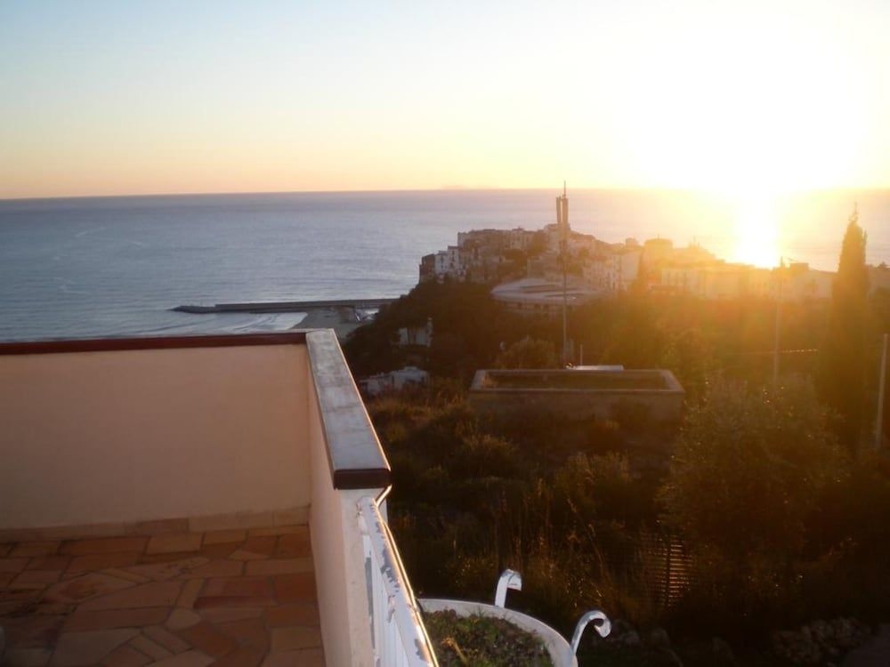 Belvedere Sperlonga1