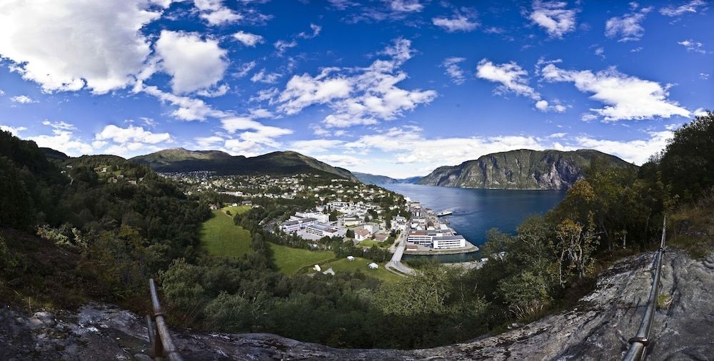 Stranda Hotel0