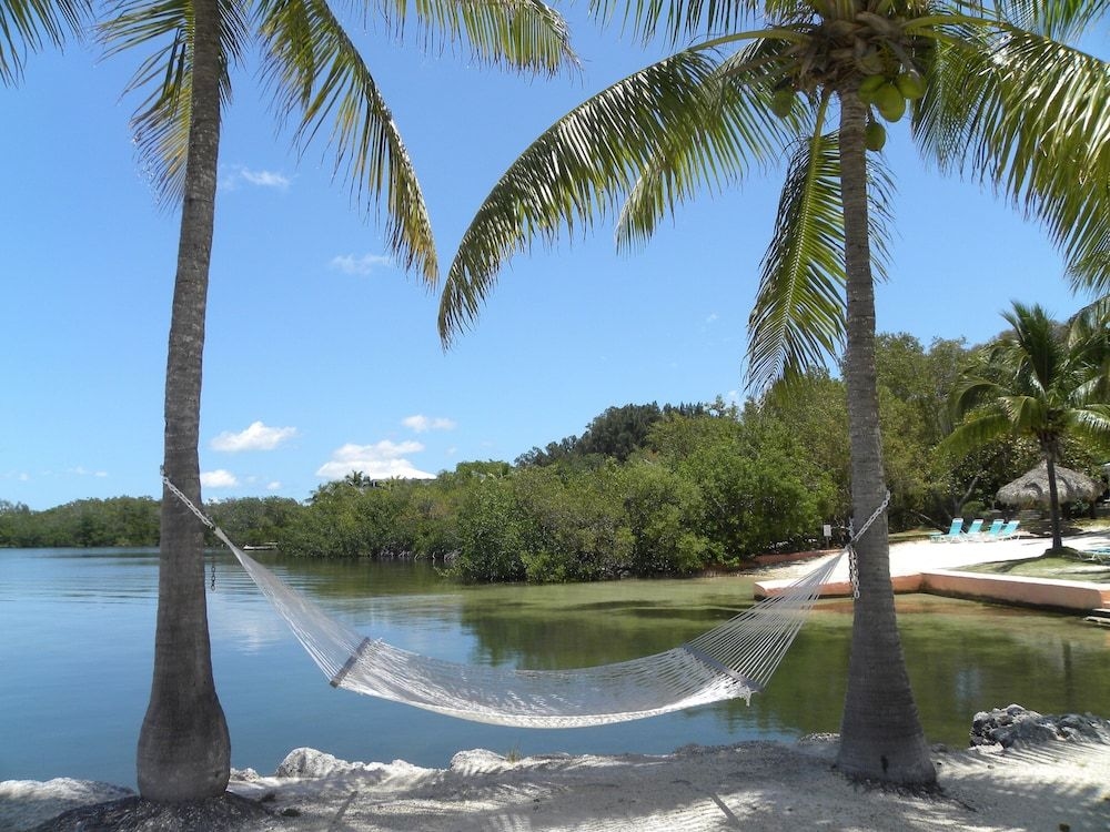 Rock Reef Resort0