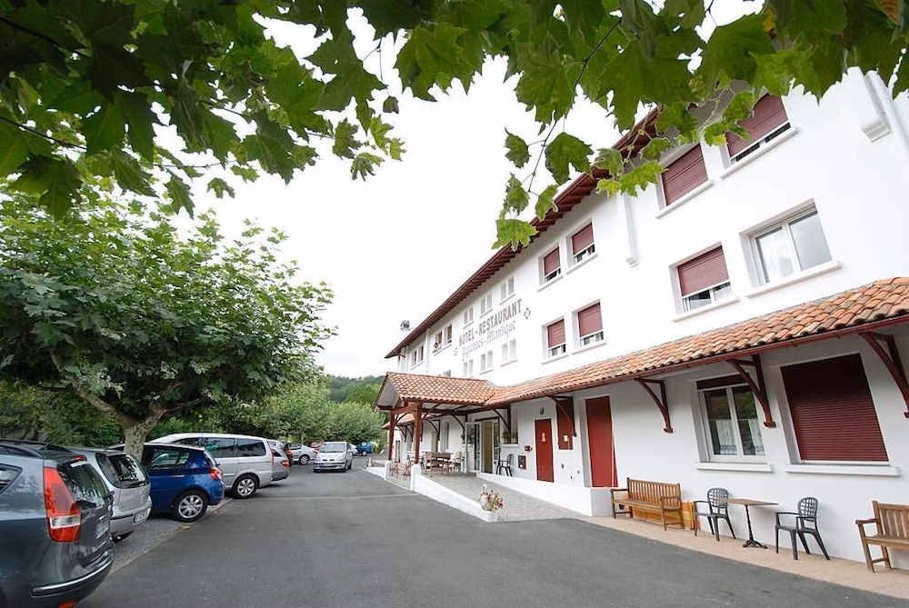 Hotel Pyrenees Atlantique0