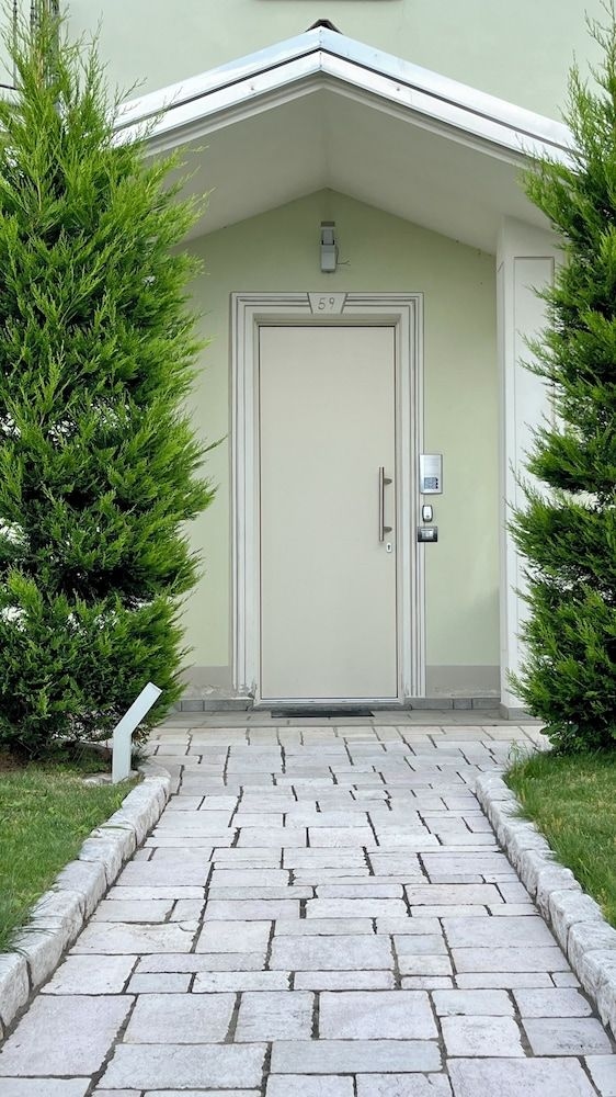 B&B Eremes3