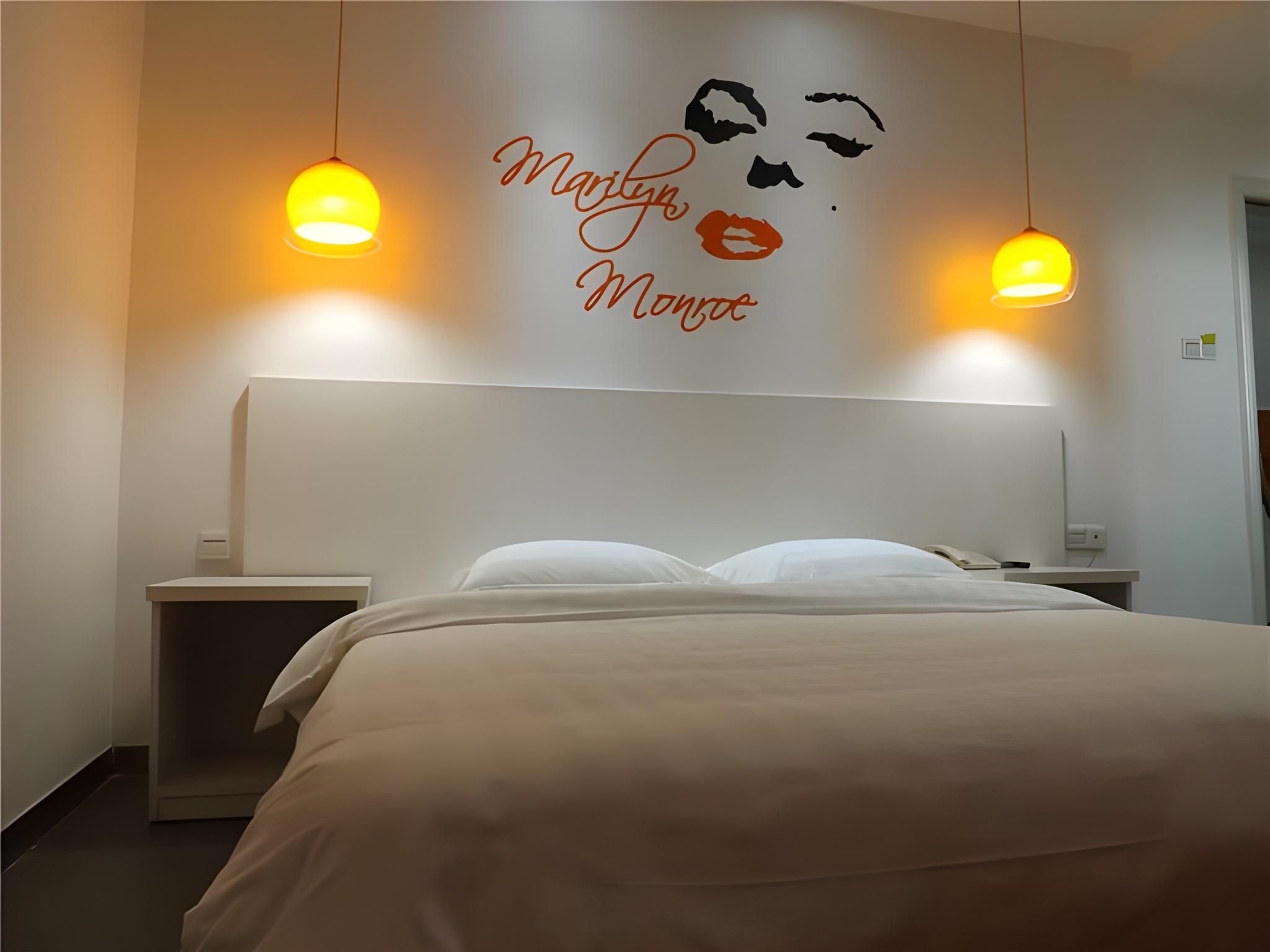 โรงแรมวี8 สีหลาง (V8 Xilang Hotel)4