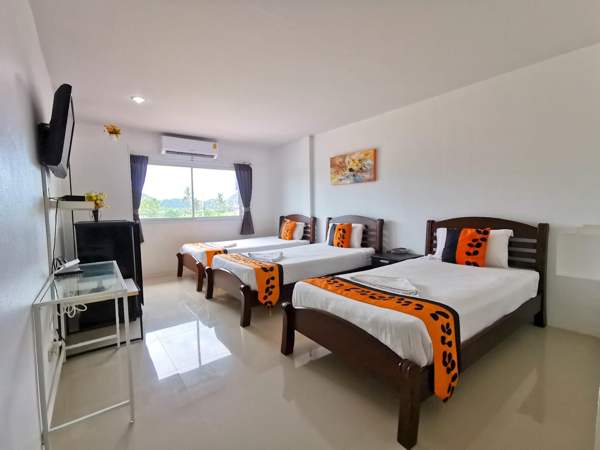 เพชรชะอำ พลาซ่าแอนด์รีสอร์ท (Phet Cha-am Plaza and Resort)2