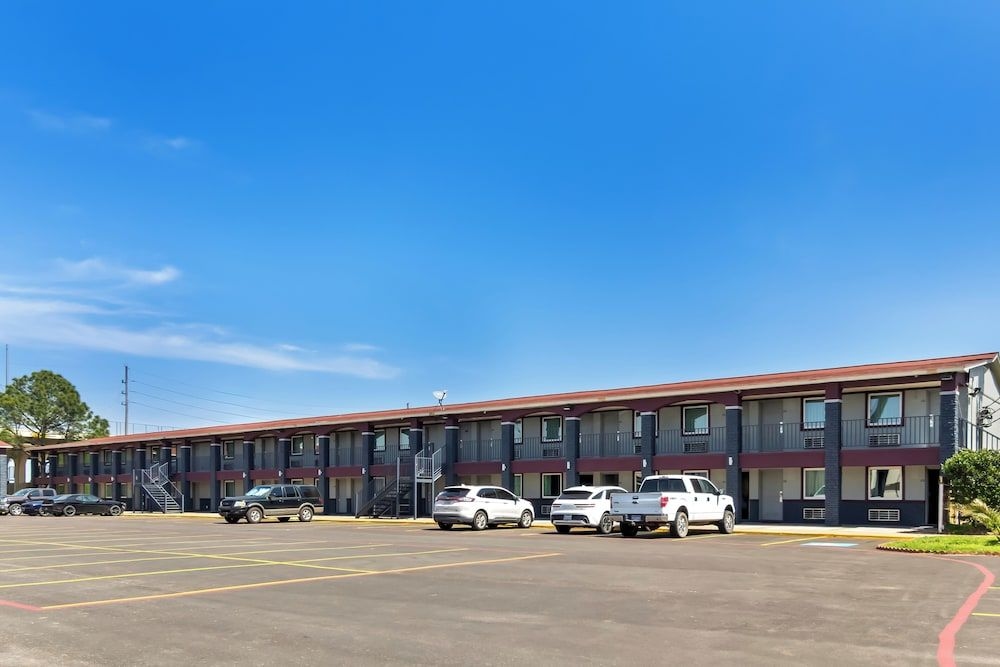 Countryside Inn Sealy1