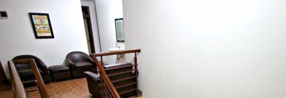 De Sun Pasteur Guest House4