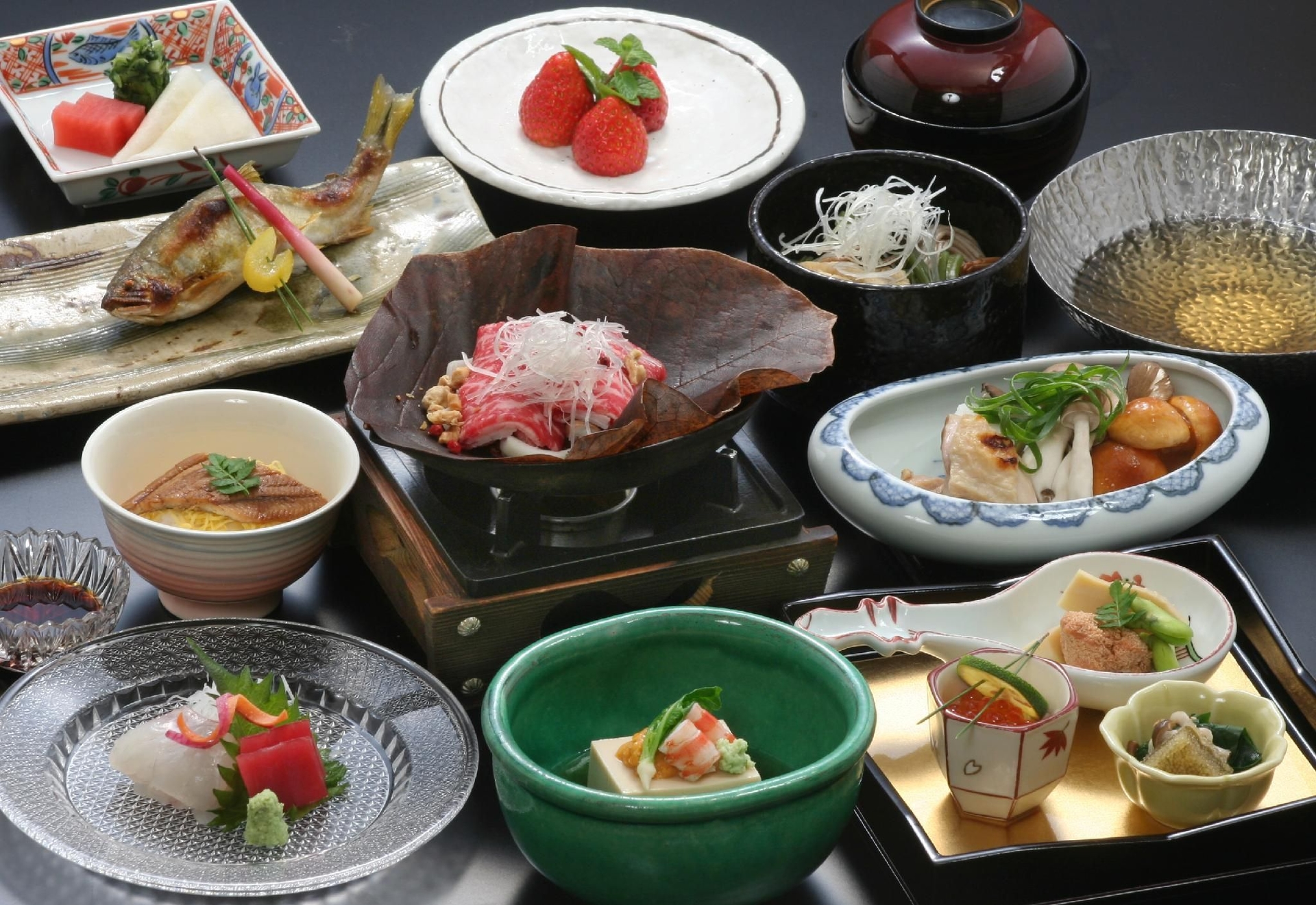 เกโระ อ็อนเซ็น ซุยเมอิคัง (Gero Onsen Suimeikan)4