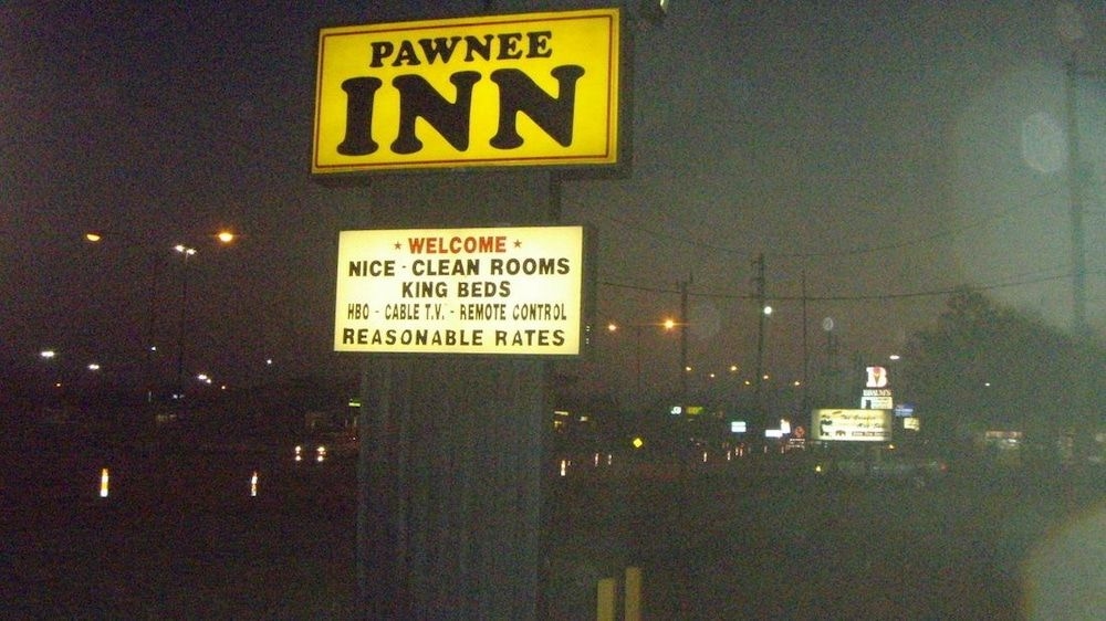 Pawnee Inn1