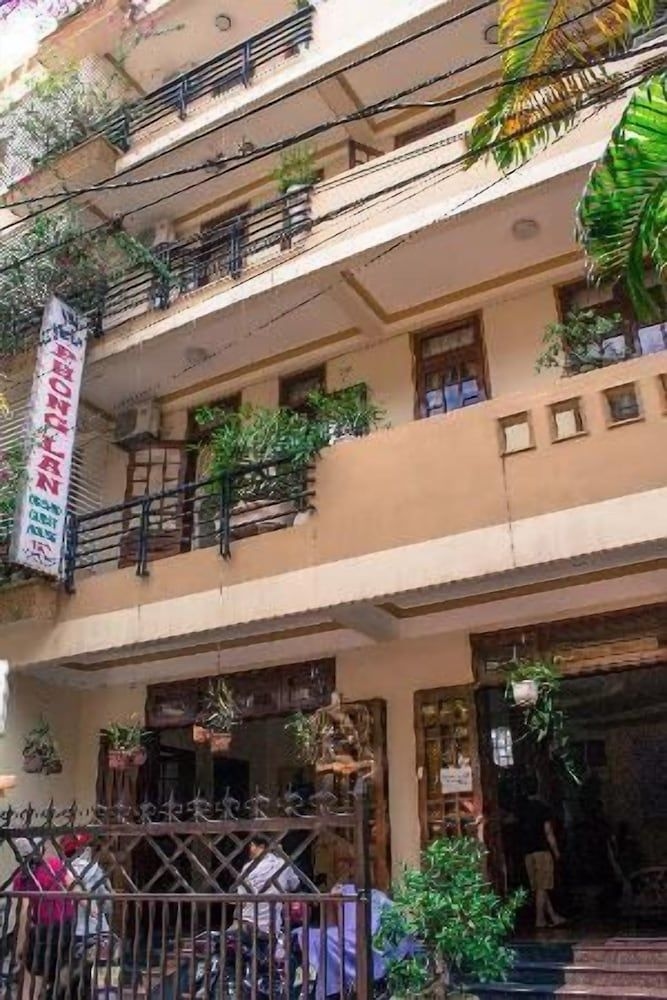 Phong Lan Guesthouse2