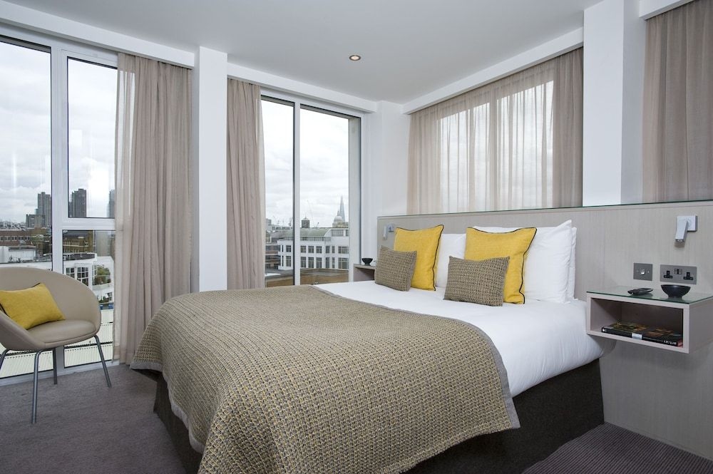 The Rosebery0