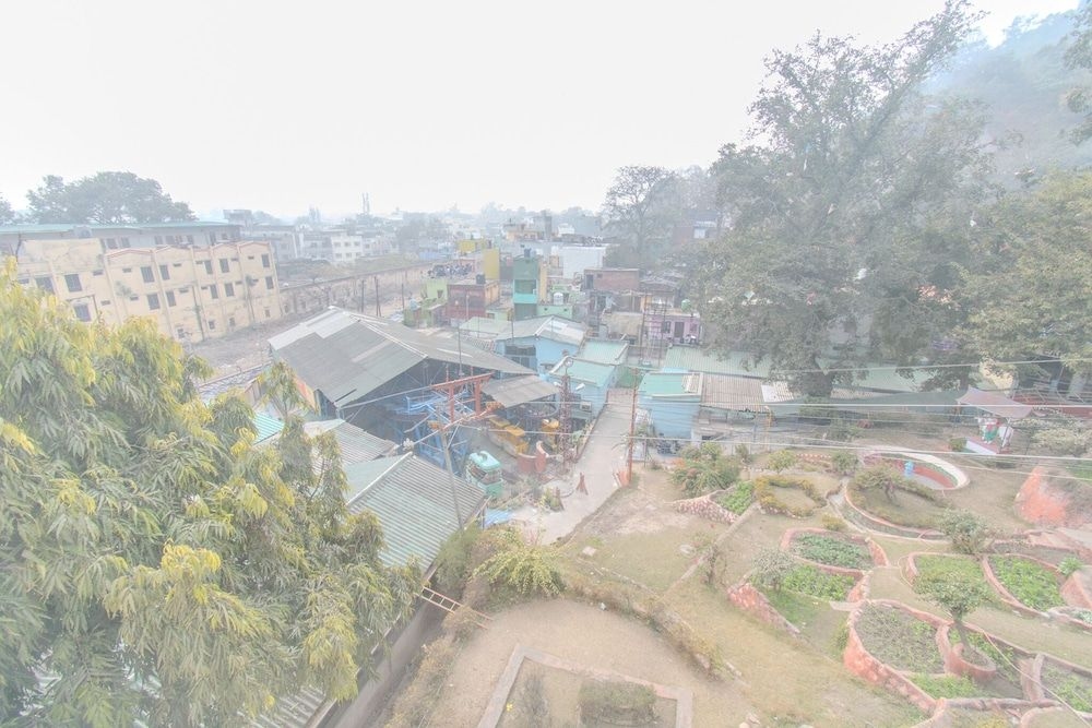 Hotel Raj Mandir1