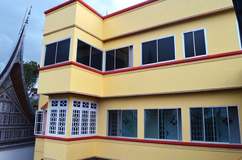 Hotel Yuriko1
