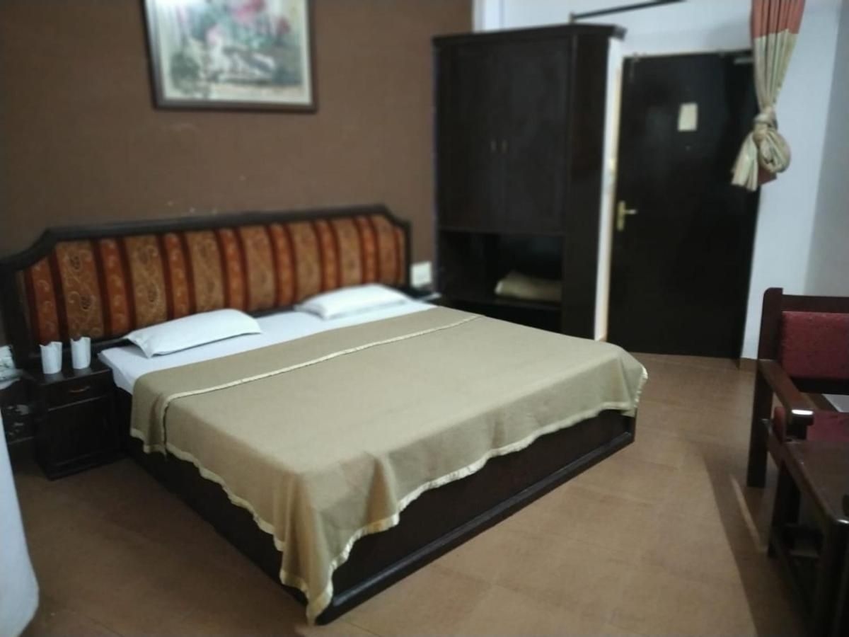 Hotel Ganges Rivera1