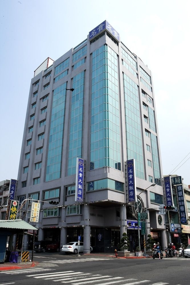 Noble Hotel3