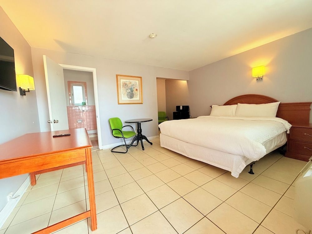 iSleep Inn Motel4