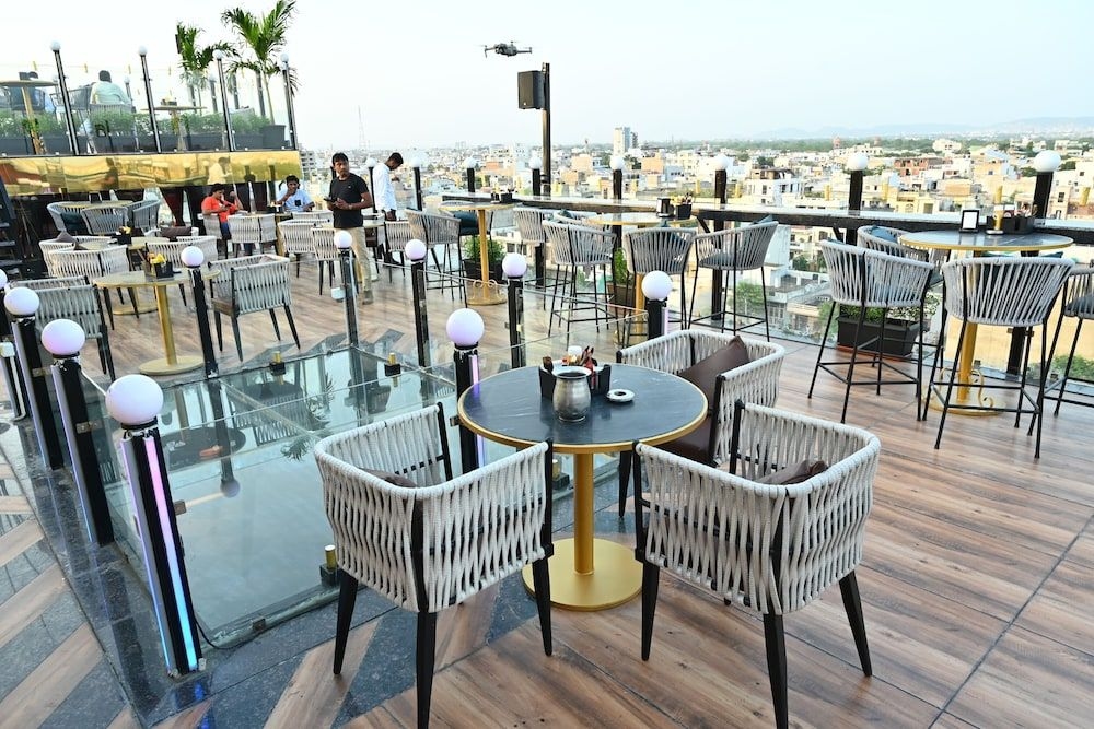 Hotel Shyam Paradise2