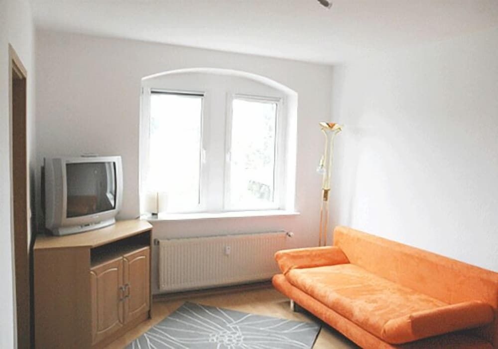 Apartment-Ferienwohnung Dresden-Briesnitz2