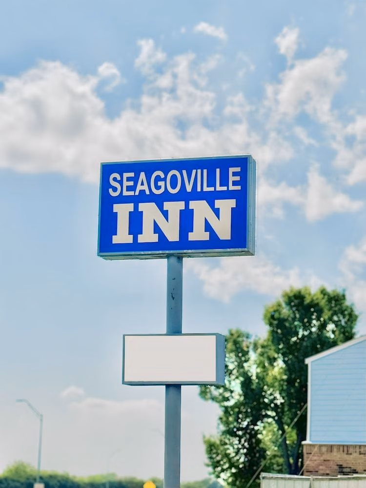 Seagoville Inn0