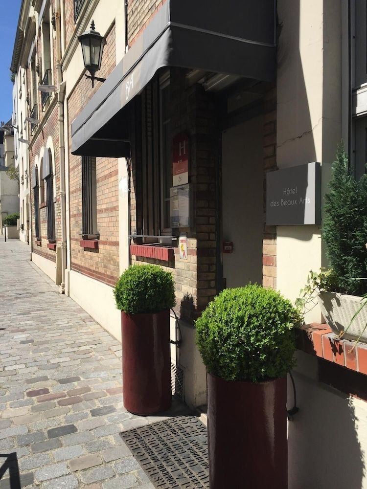 Hotel Les Beaux Arts4