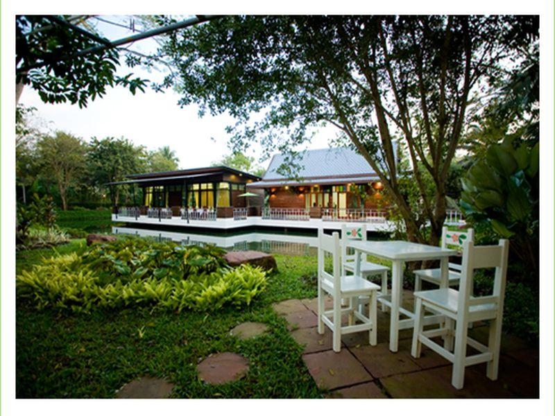 ยัง โคโคนัท การ์เดน โฮม รีสอร์ต (Young Coconut Garden Home Resort)2